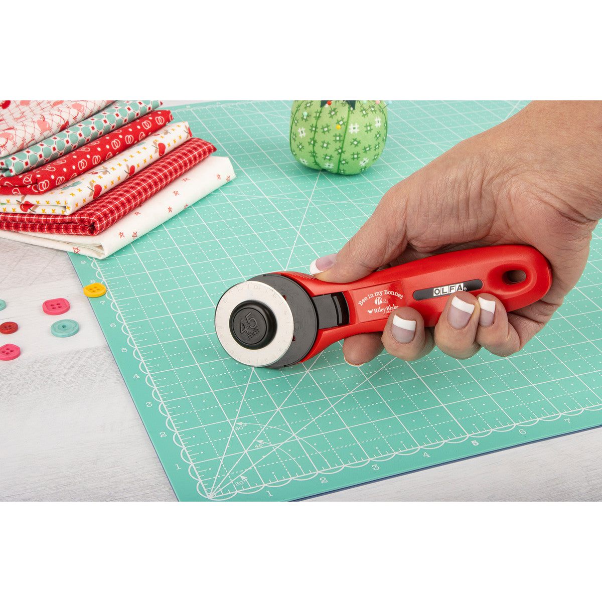 Lori Holt • Red • 45mm • OLFA Quick Change Rotary Cutter {PREORDER}