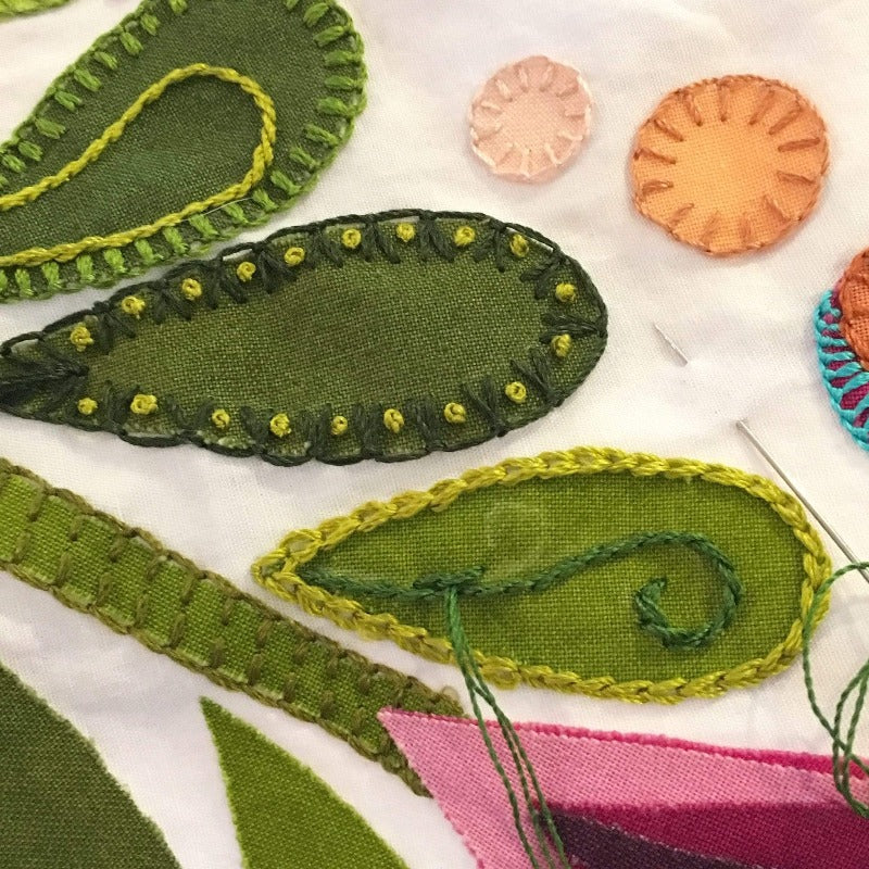 Hand embroidery with Soie de Paris