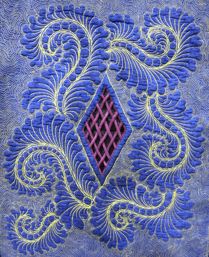 Longarm Frilly Feathers